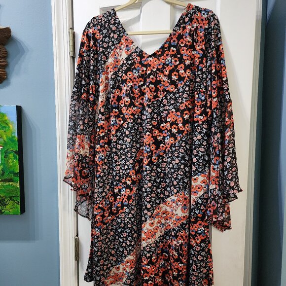 Westport 1962 Womenss Casual Fit n Flare Dress Black Floral Size Medium Loose - Picture 1 of 5